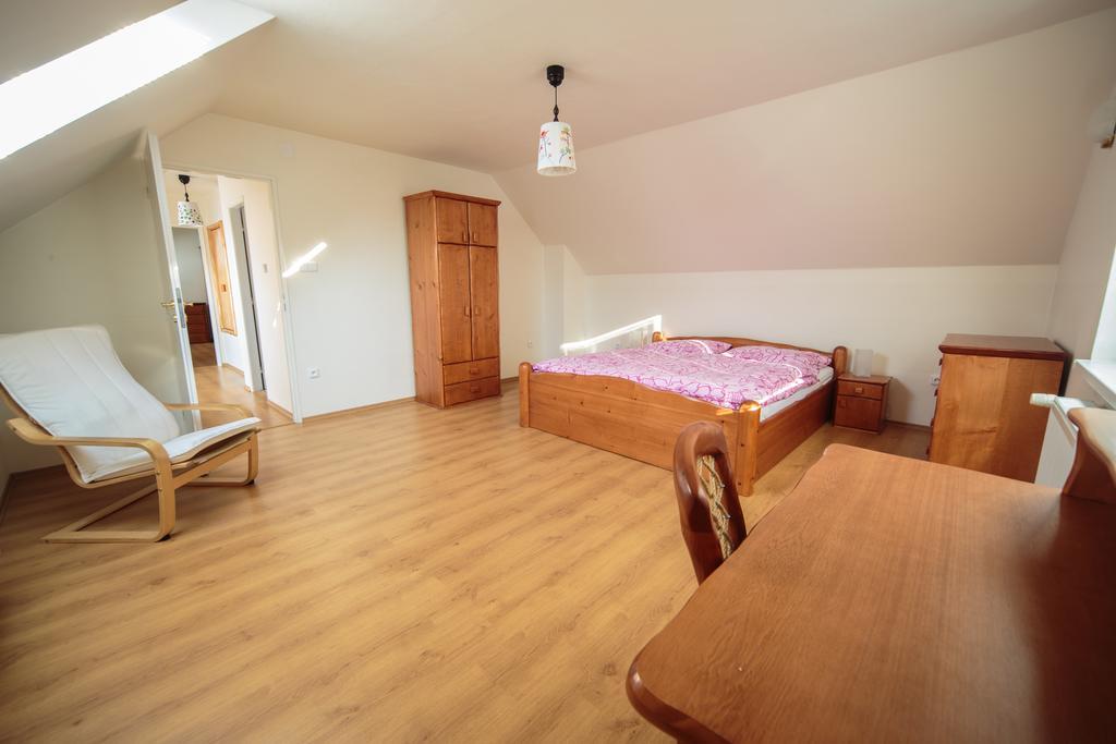 Apartmanovy Dom River Blatnica Extérieur photo