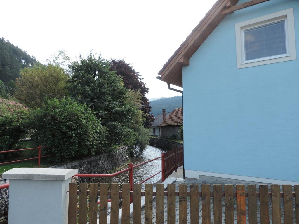 Apartmanovy Dom River Blatnica Extérieur photo